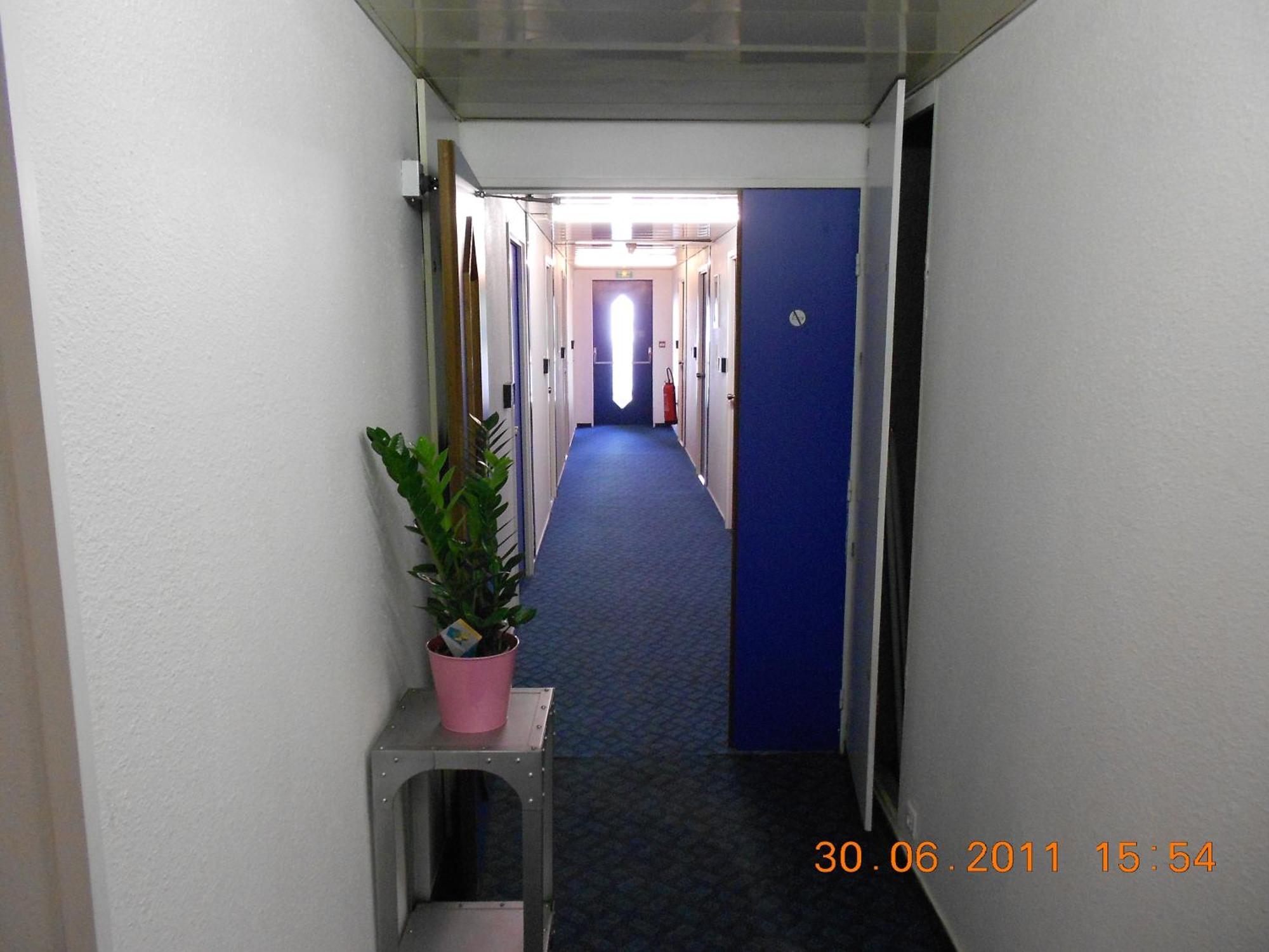 Lemon Hotel Le Coteau Bagian luar foto